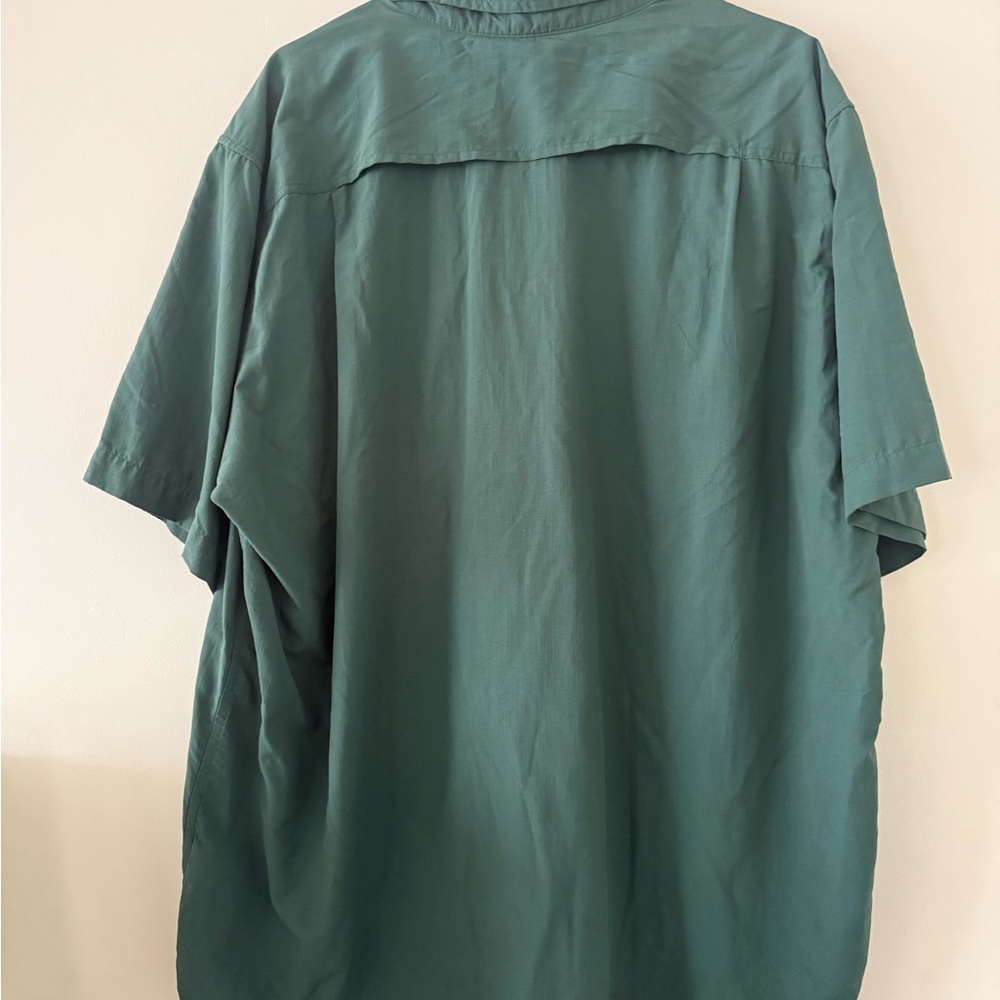 Exofficio Men's Short-Sleeve Button-Down Shirt - Dark Green - Picture 2 of 4